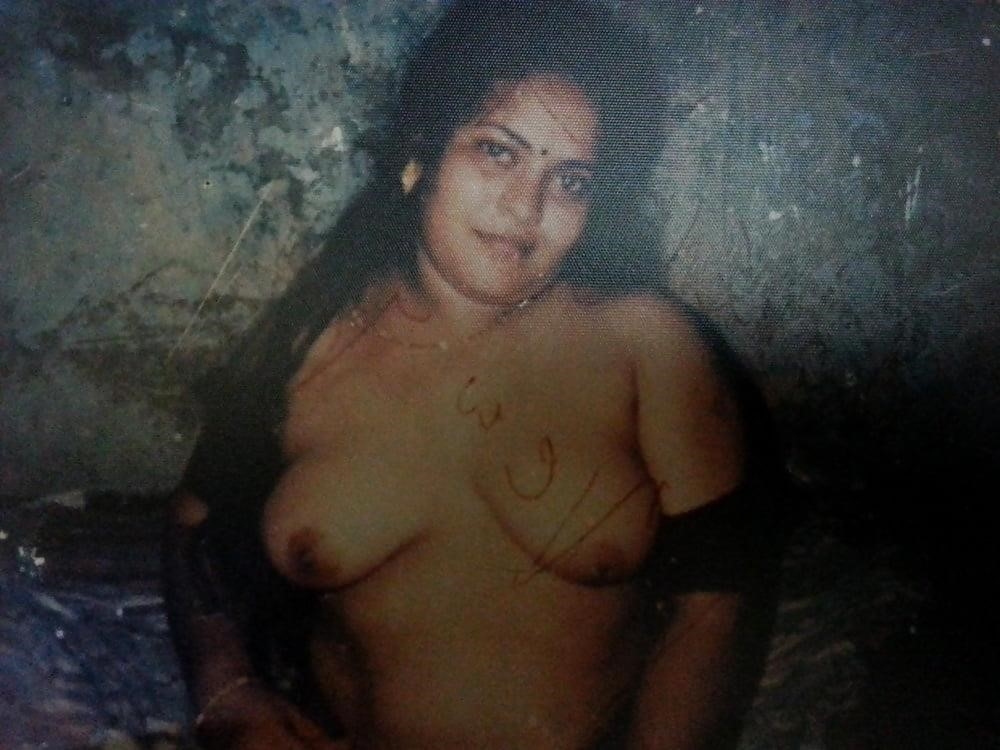 Naked pics of reshma