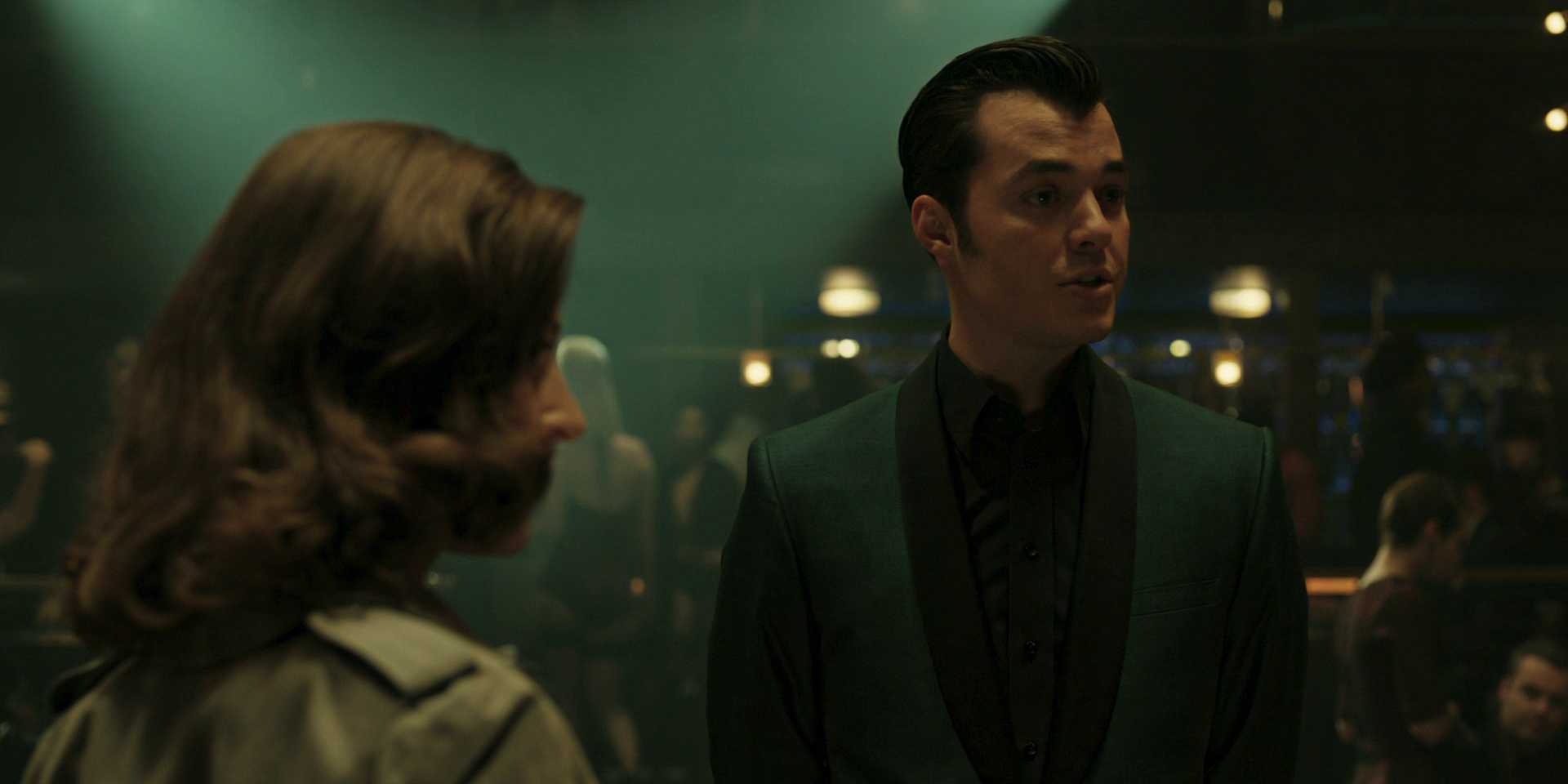 [Google Drive] DC's Pennyworth 02 [1/4] [1080p] WEB-DL