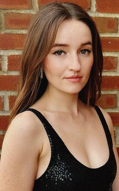 Kaitlyn Dever ZYTMUPNv_o