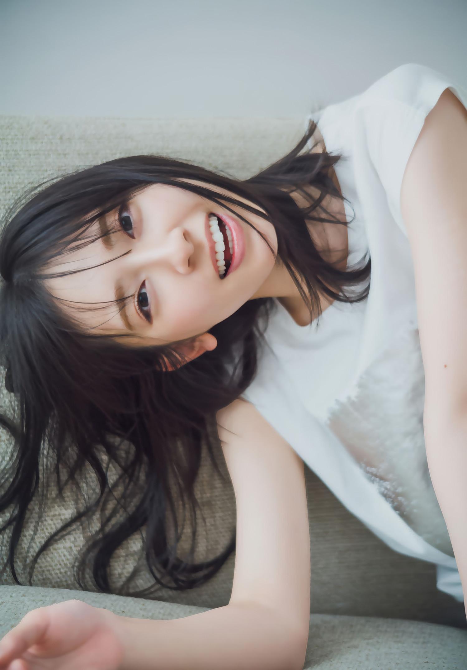 Miku Kanemura 金村美玖, Shonen Magazine 2025 No.26 (週刊少年マガジン 2025年26号)(5)