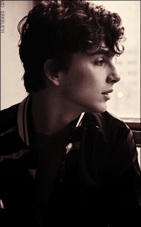 Timothée Chalamet WnxnTsRu_o