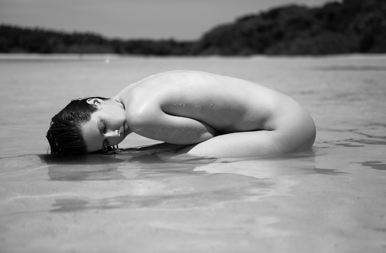 Eternal - сексуальные голые девушки на фотографиях дуэта Remi Kozdra and Kasia Baczulis Eternal - сексуальные голые девушки на фотографиях дуэта Remi Kozdra and Kasia Baczulis