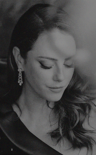 Kaya Scodelario  - Page 2 QAFcYm7J_o