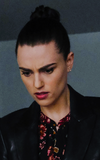 Katie McGrath MAjZSPXK_o