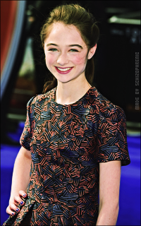 Raffey Cassidy QdPHVp5e_o