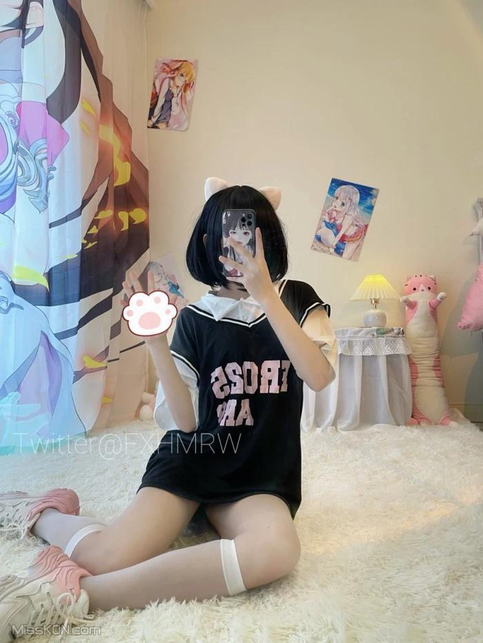 Coser@自整理福利姬: 六套合集 2024-10-22 (816 photos )(596)
