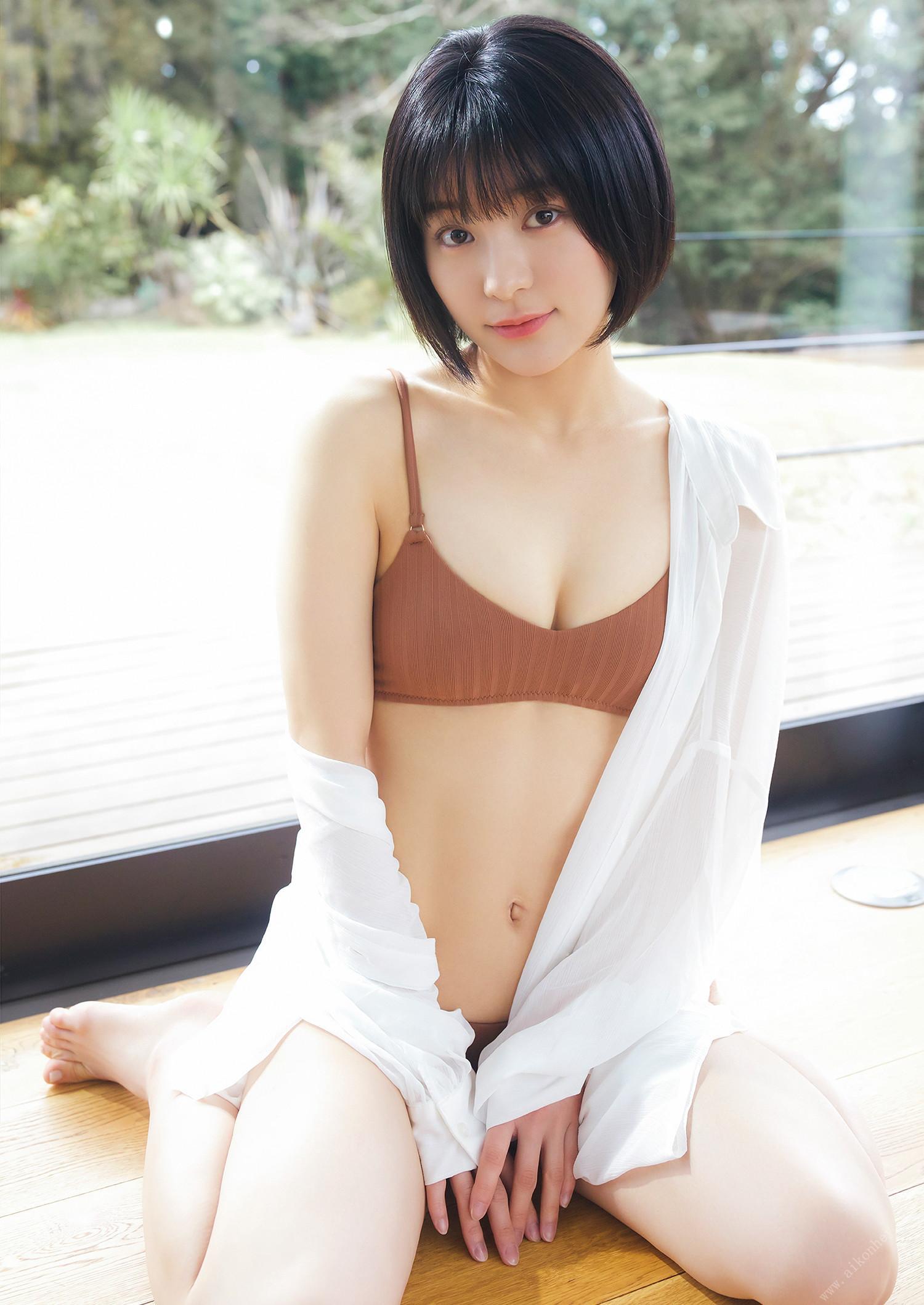 Momoko Arata 新田桃子, デジタル限定 YJ Photo Book 「New Age」 Set.01(21)