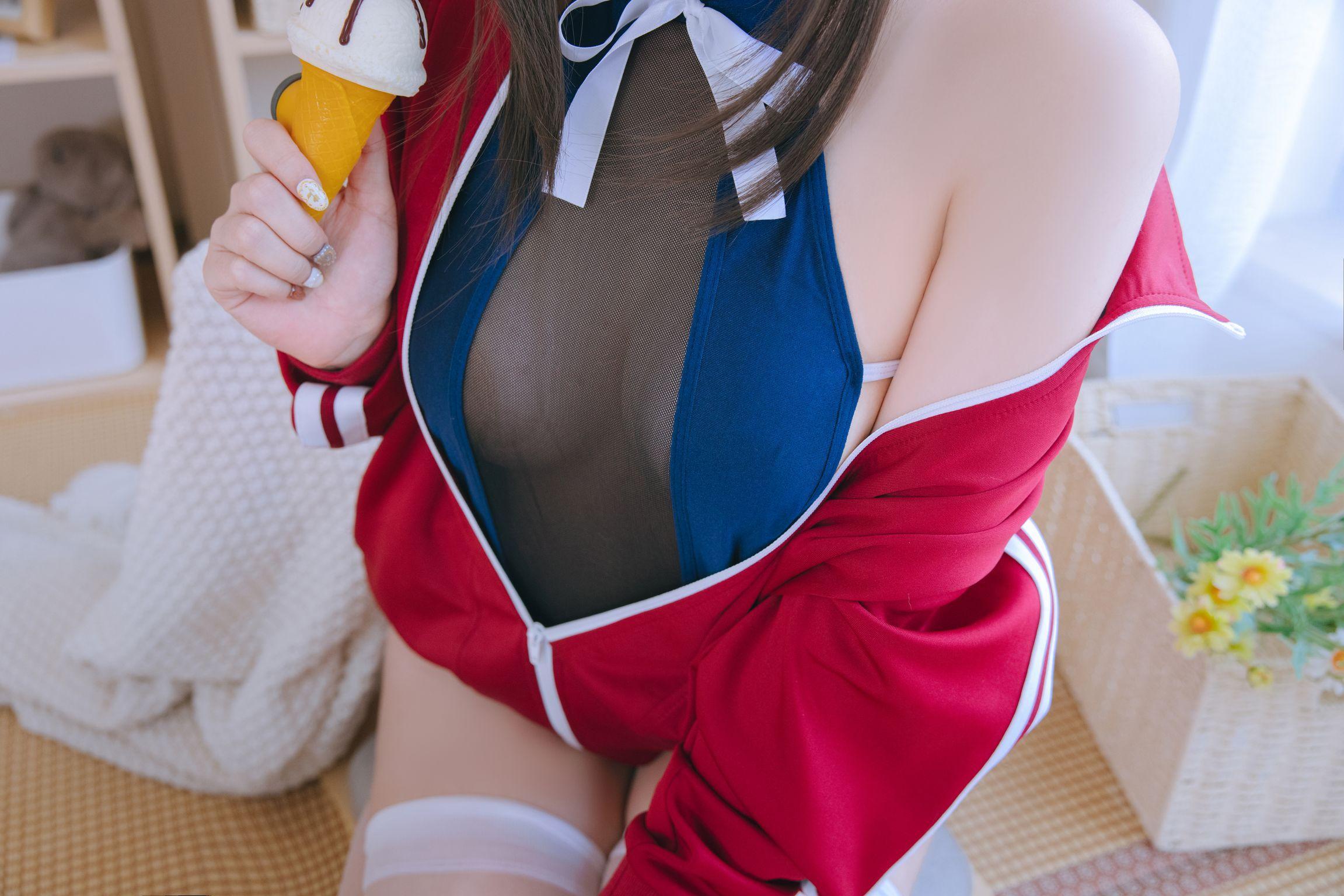 Coser@日奈娇: 网纱死库水 (171 photos)(86)