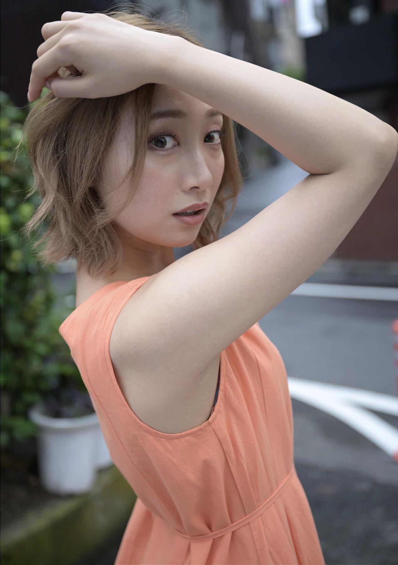 Anna Kami 加美杏奈, 週刊現代デジタル写真集 「隣の部屋の美脚お姉さん プレミアムヌードシリーズ」 Set.01(5)