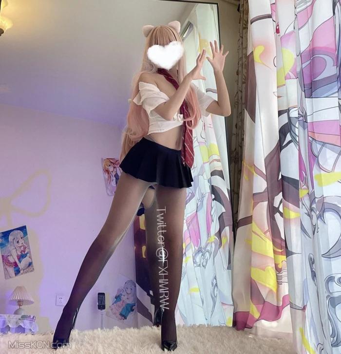 Coser@自整理福利姬: 六套合集 2024-10-22 (816 photos )(572)