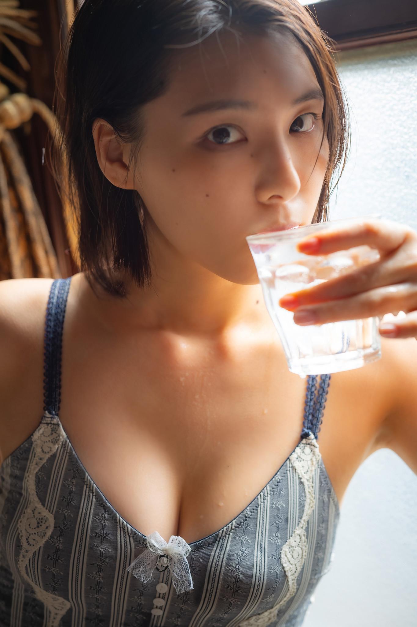 Iori Sagara 相楽伊織, 週刊現代デジタル写真集 「蜜のあわれ」 Set.04(13)