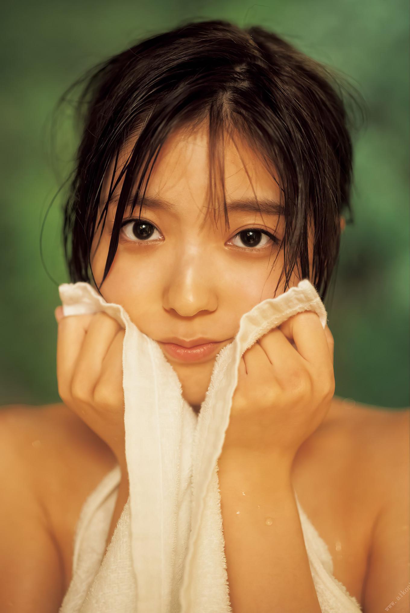 Mio Kudo 工藤美桜, 1st写真集 [KIMINOMIO] Set.04(30)