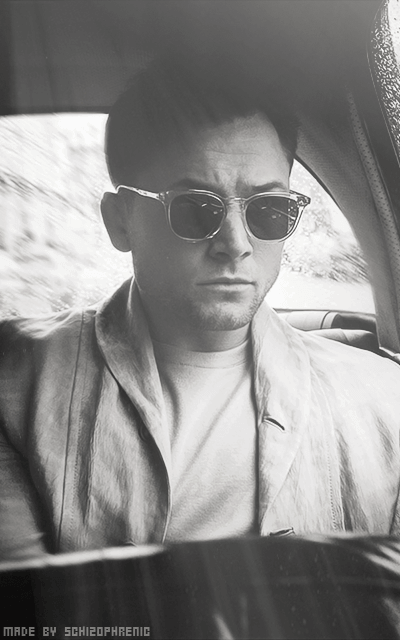 Taron Egerton Rtkng0xC_o