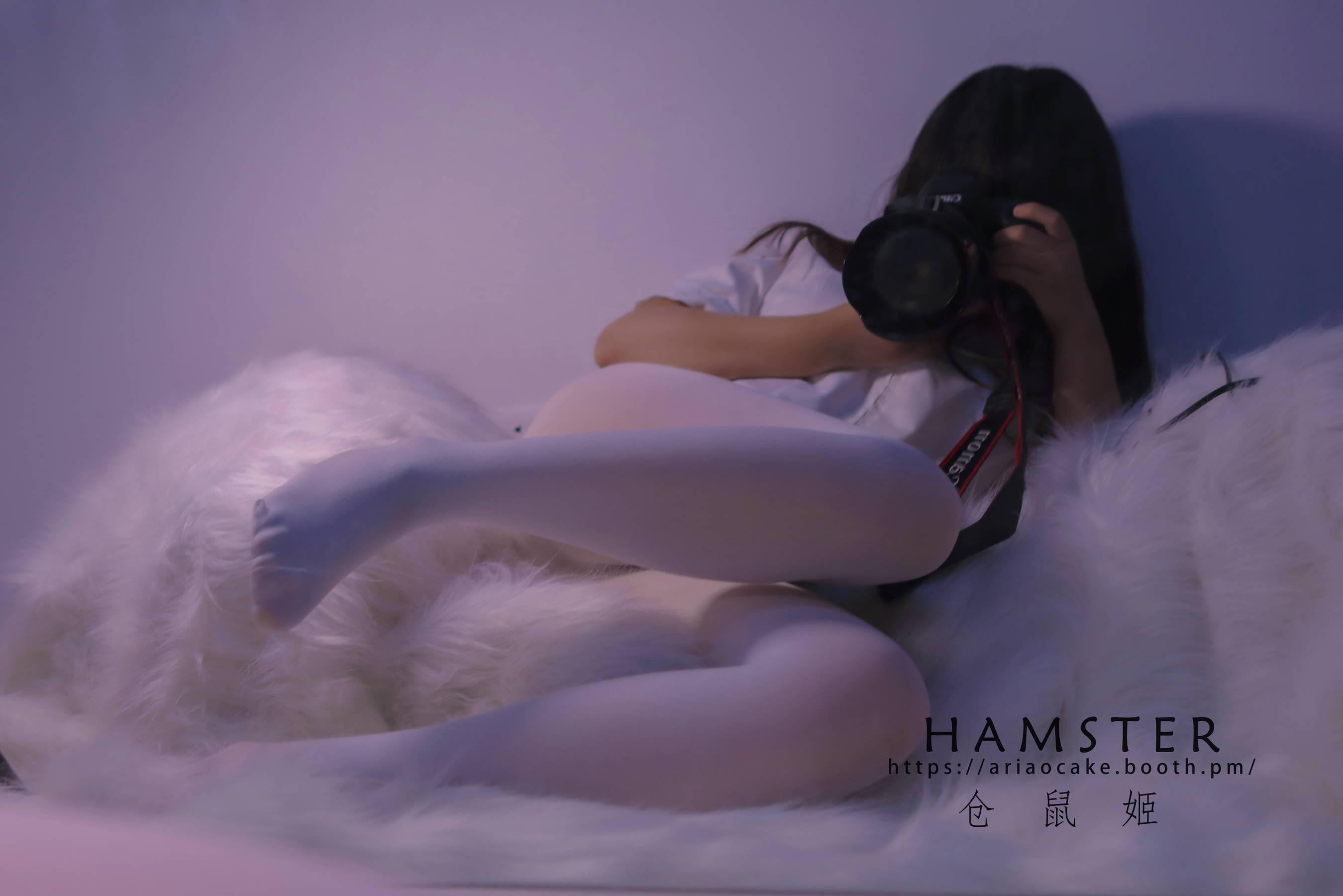 [网红COSER] 仓鼠姬 – 居家女友2 写真集(29)