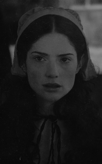 Janet Montgomery QMePRUJX_o