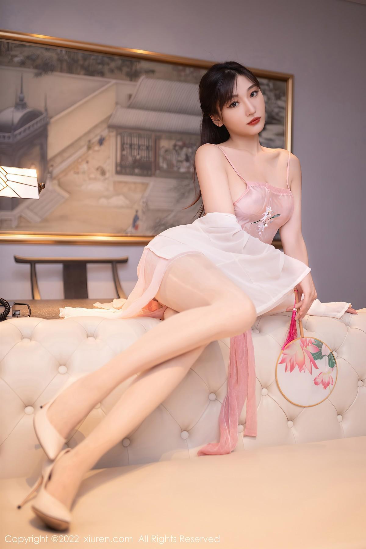 [XiuRen秀人网] No.5666 陆萱萱LuXuanXuan(19)