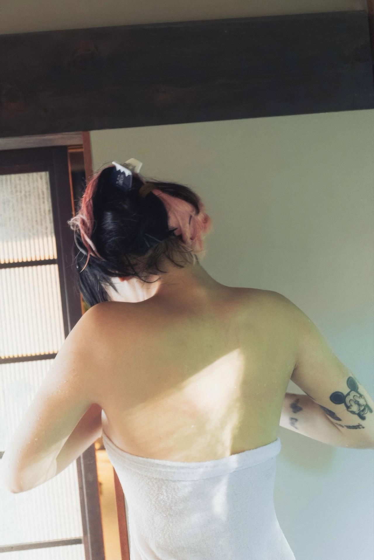 Chukimeroday ちゅきめろでぃ, 2nd 写真集 『一泊二日』 Set.01(25)