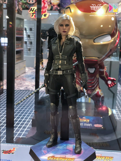 Exhibition Hot Toys : Avengers - Infinity Wars  ZdvUKALX_o