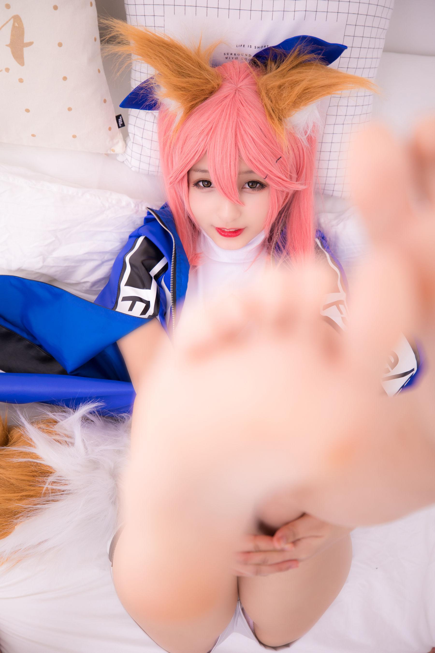 神楽坂真冬《目標はあなた、エンジン全開！！》 [萝莉COSPLAY] 写真集(136)