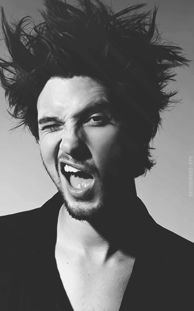 Ben Barnes HQTeF6Sm_o