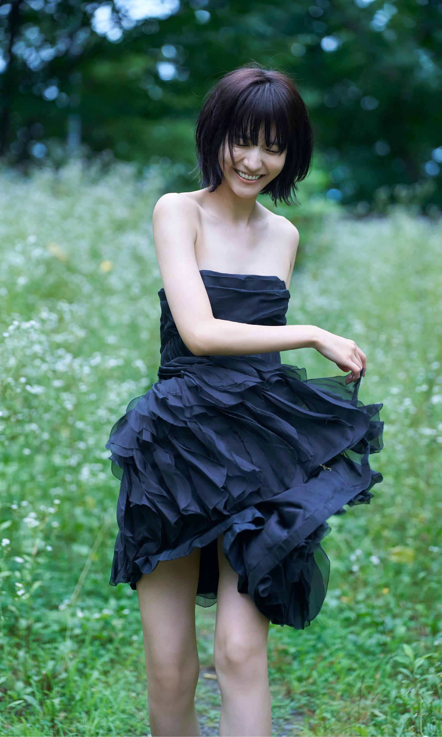 Mizuho Habu 土生瑞穂, デジタル写真集 「New World」 Set.02(31)