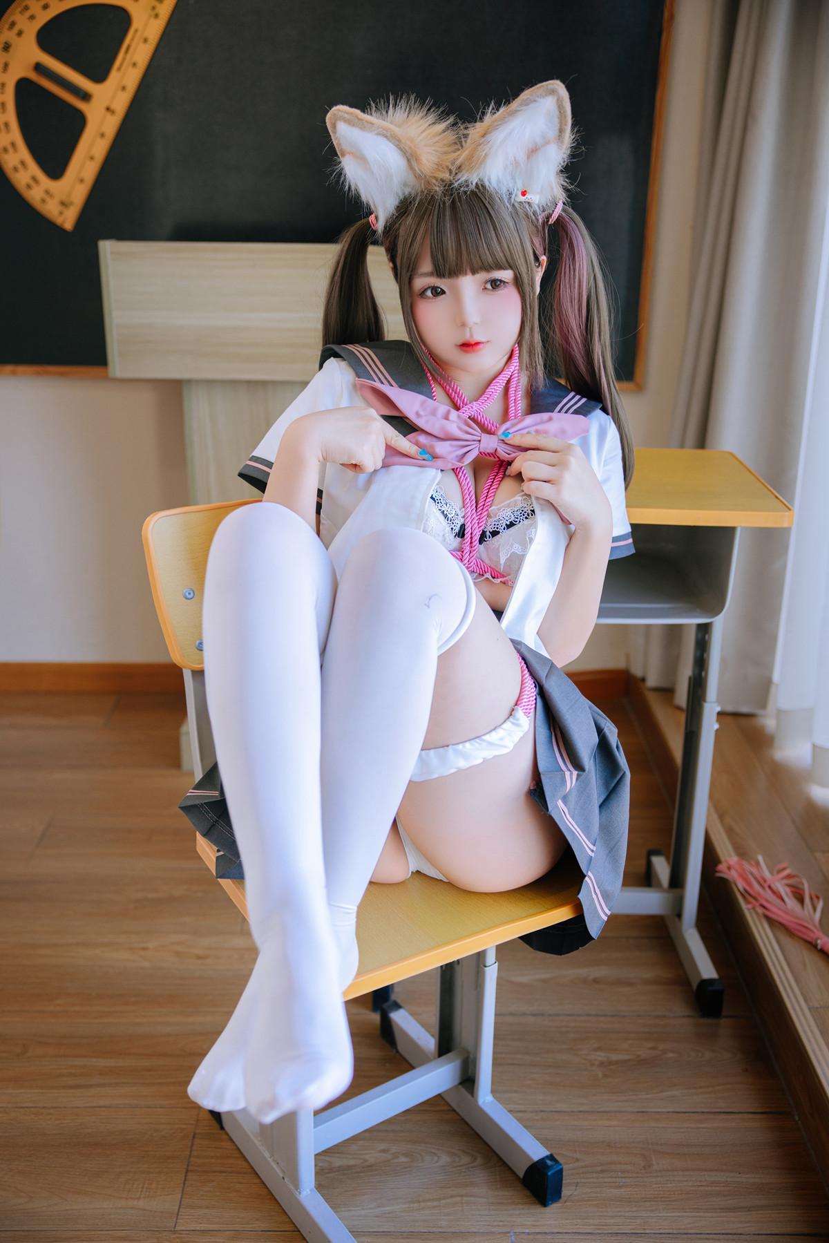 Cosplay Rinaijiao日奈娇 课桌捆绑 Set.01(3)