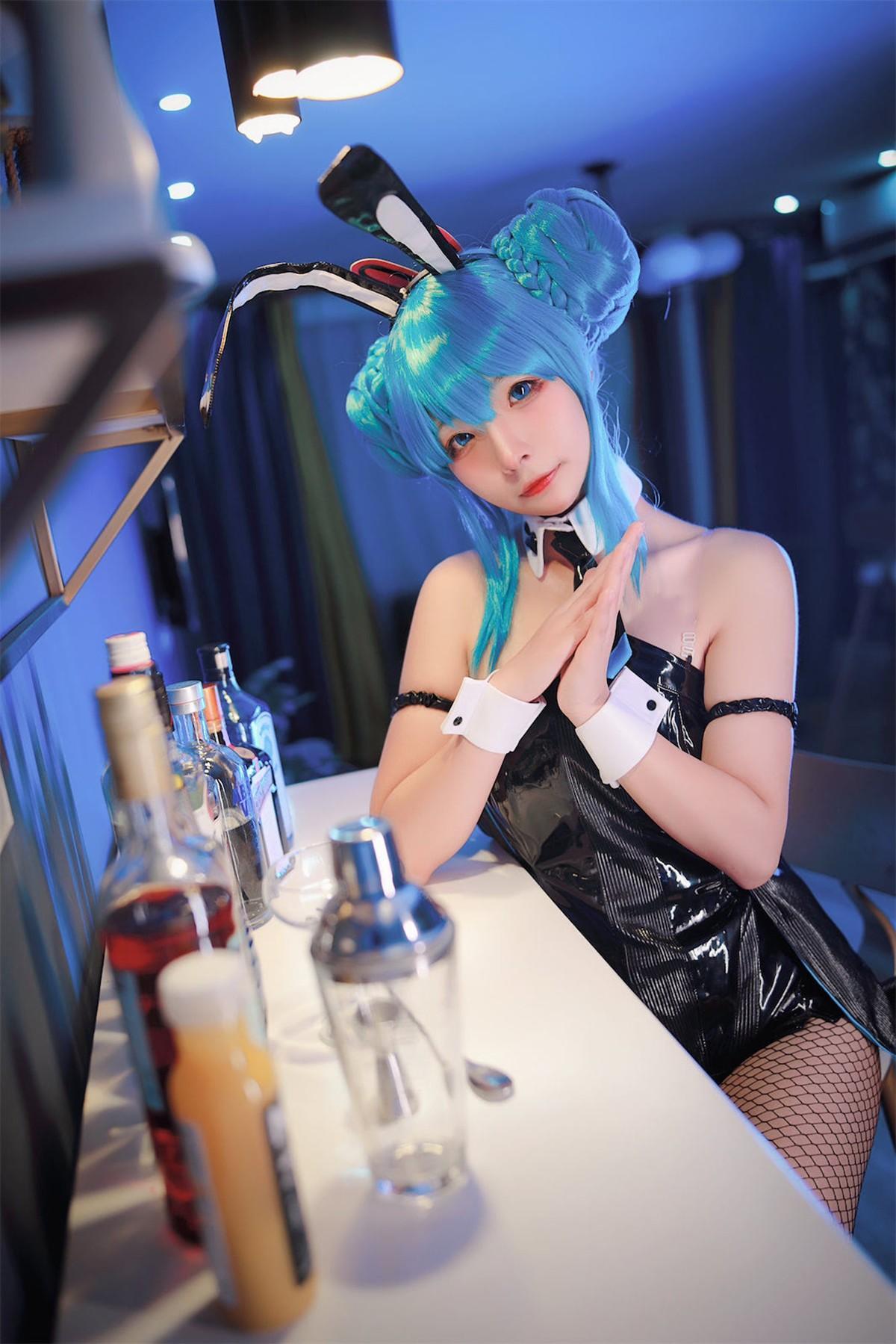 Cosplay Yuuhui玉汇 初音黑兔(5)