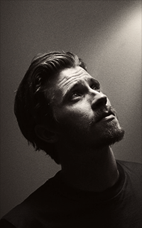 Garrett Hedlund JVOIgddr_o