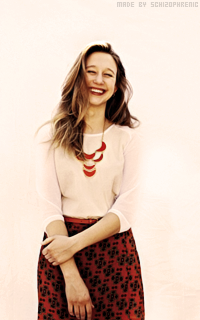 Taissa Farmiga WnROhewP_o