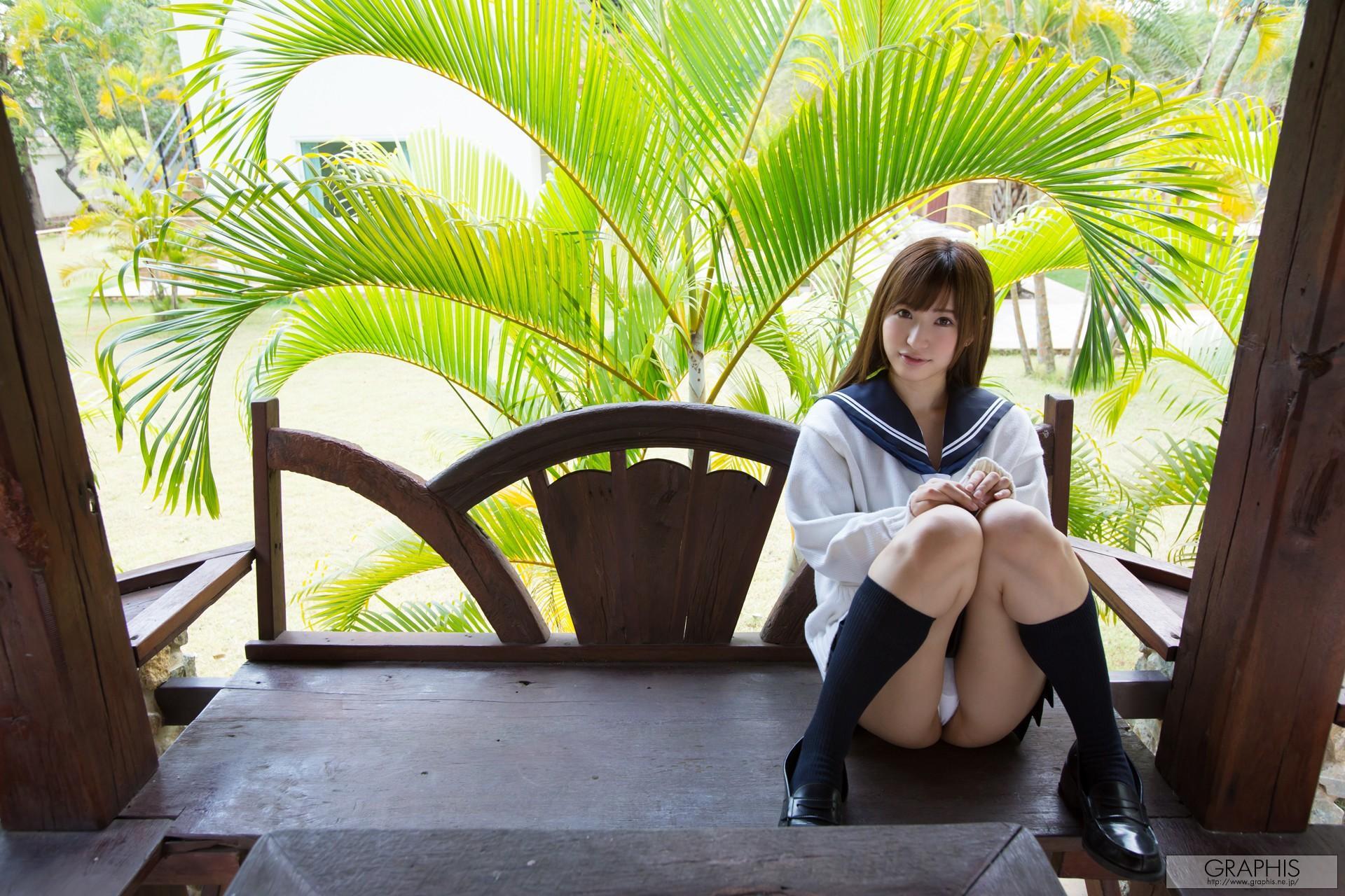 Moe Amatsuka 天使もえ, [Graphis] Gals 「Tropiacl Summer!」 Vol.05(6)