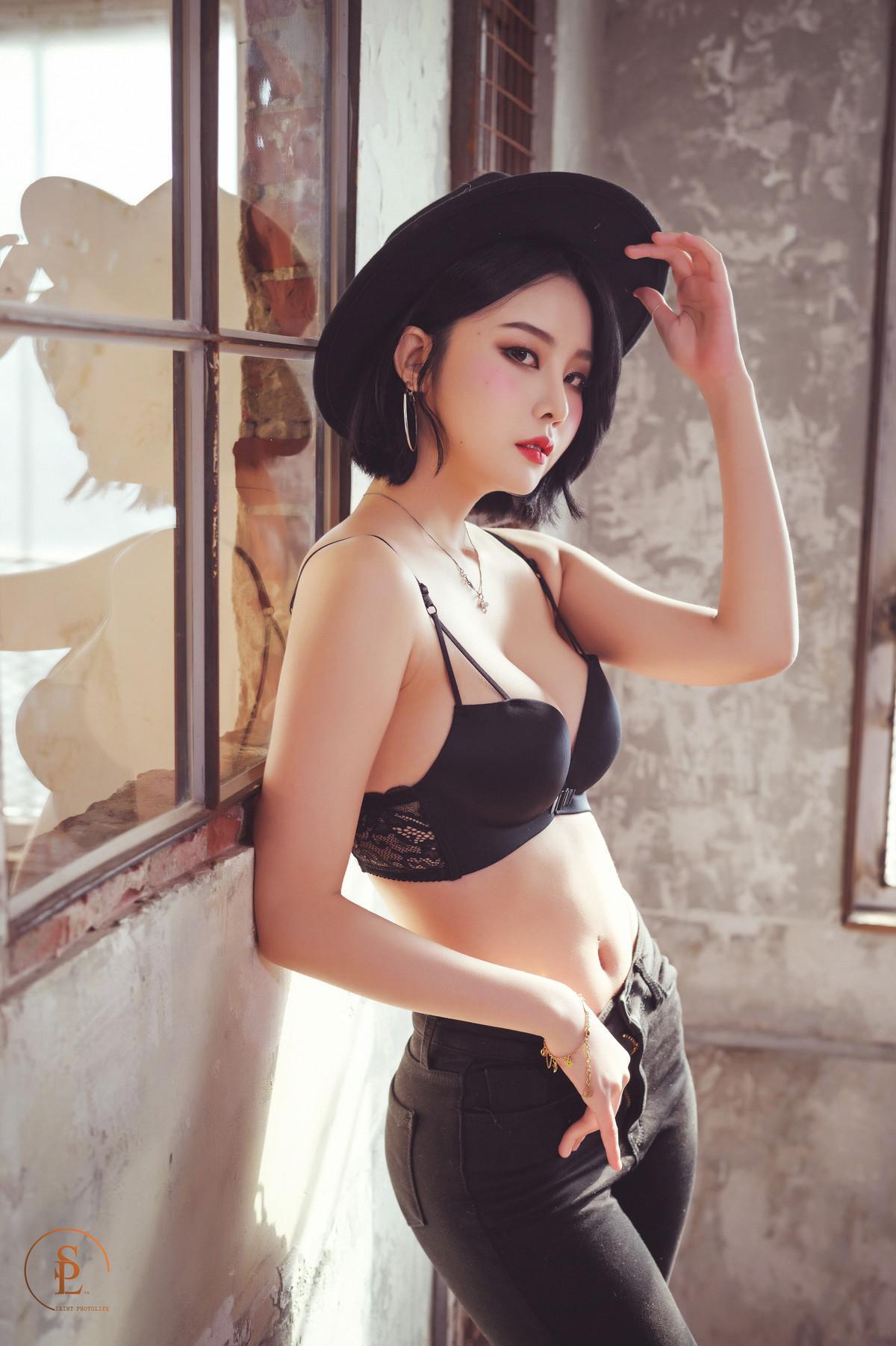 Yuna 유나, [SAINT Photolife] Wild Part.2 – Set.03(14)