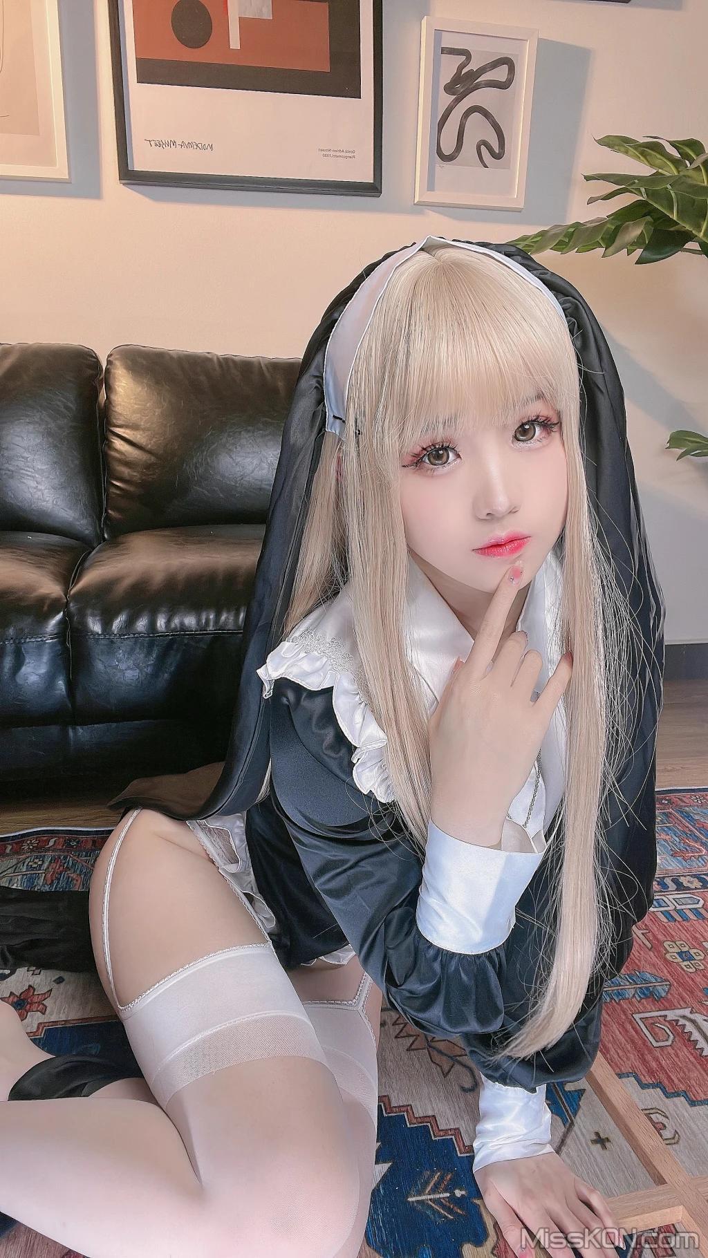 Coser@miko酱ww: mikoの白丝01 (241 photos)(219)