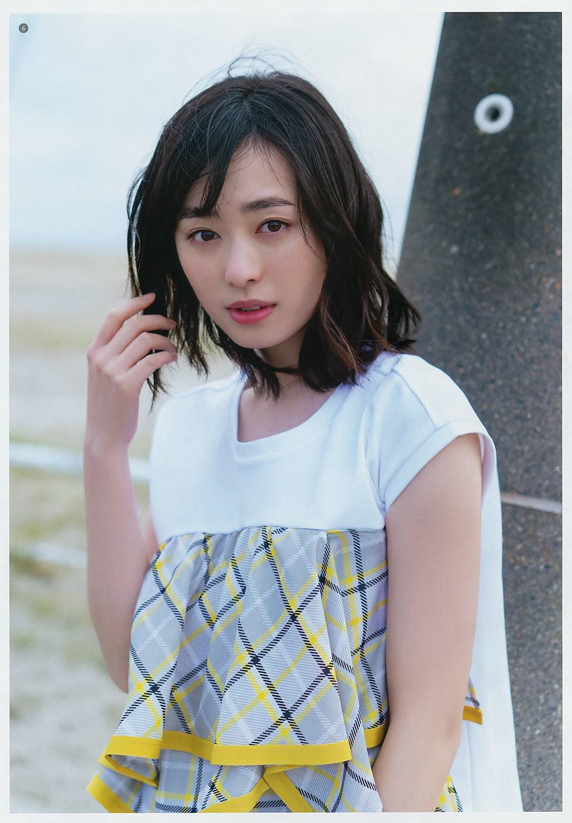 Haruka Fukuhara 福原遥, Young Gangan 2019 No.09 (ヤングガンガン 2019年9号)(6)