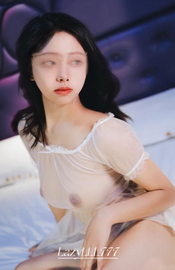 摄影师@LazyLLL777出品镜头下的美女尺度合集4(5)