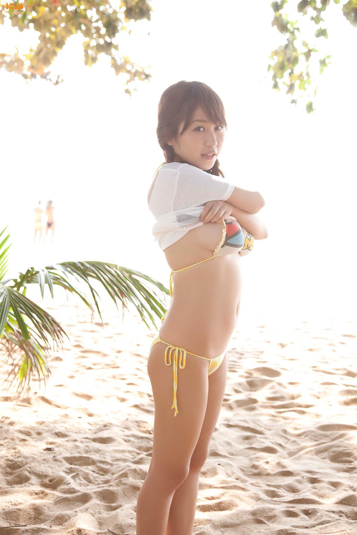 Nishida Mai 西田麻衣 写真集 [Bomb.TV] 2013年02月号(38)