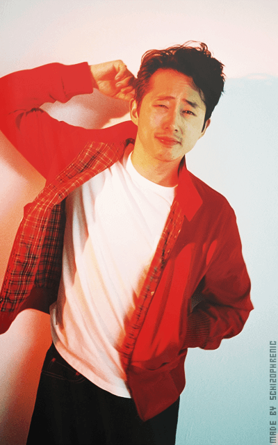 Steven Yeun C1h9GzHG_o