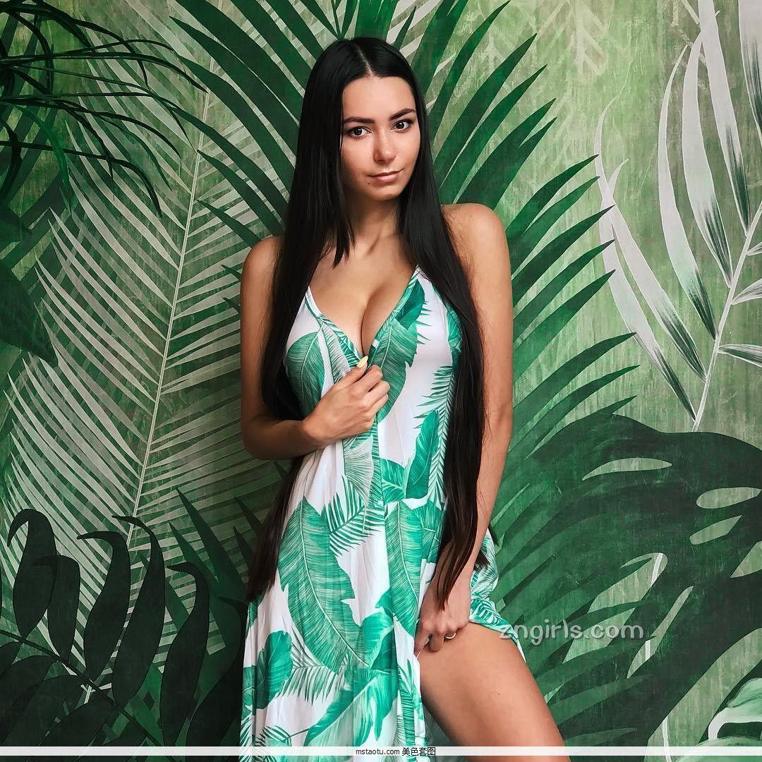 Helga Lovekaty- 俄罗斯最具杀伤力的嫩模套图(42)