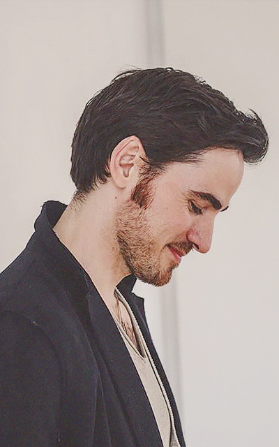 Colin O'Donoghue I2dE8XFZ_o