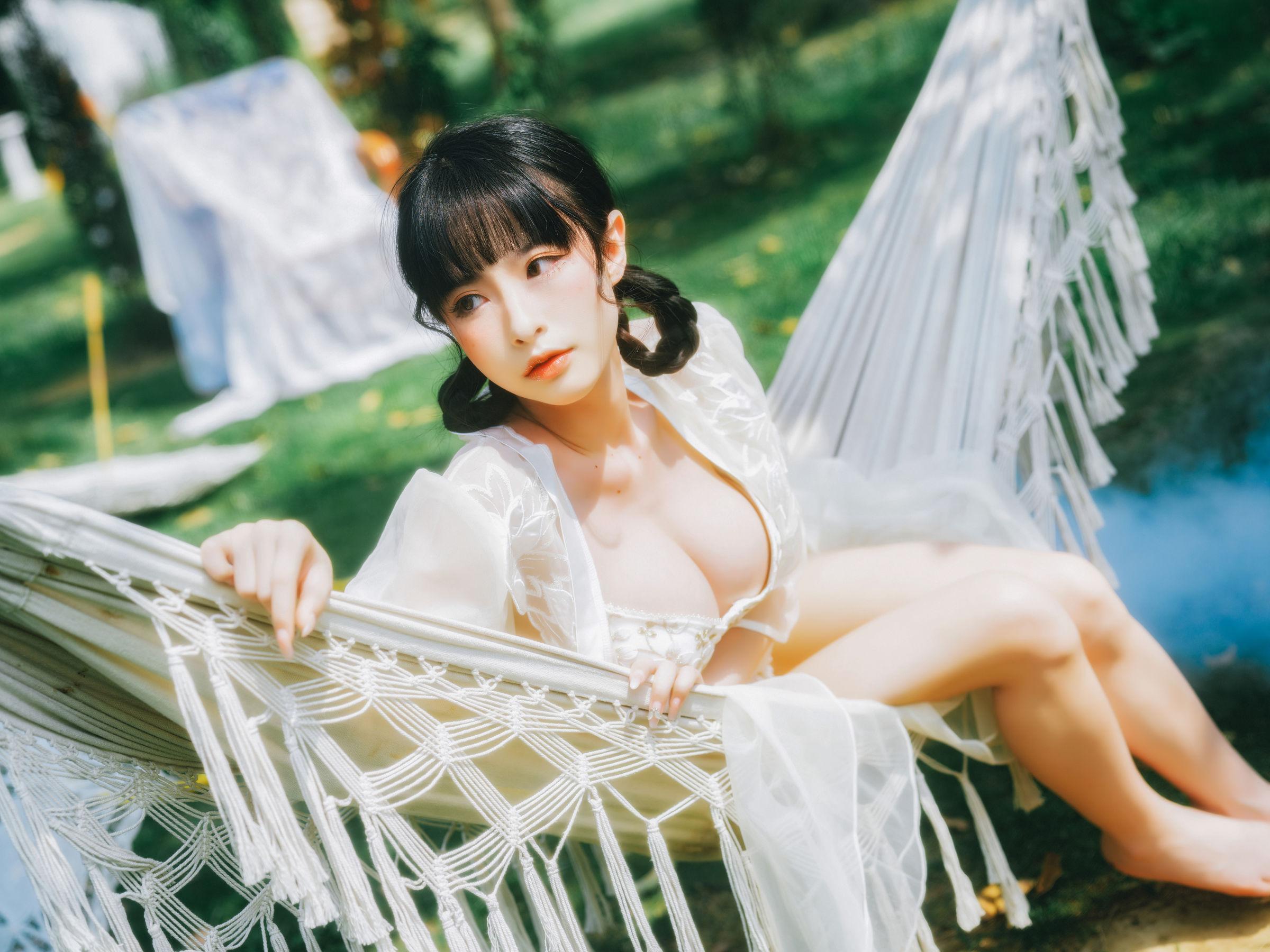 [网红COSER] 尤物清水由乃 – 湿水洛丽塔(45)