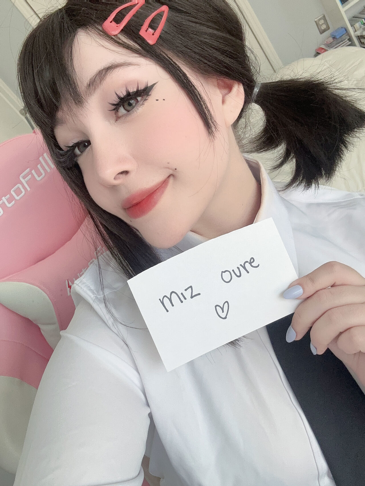 Junkenstein - Kobeni Fansigns