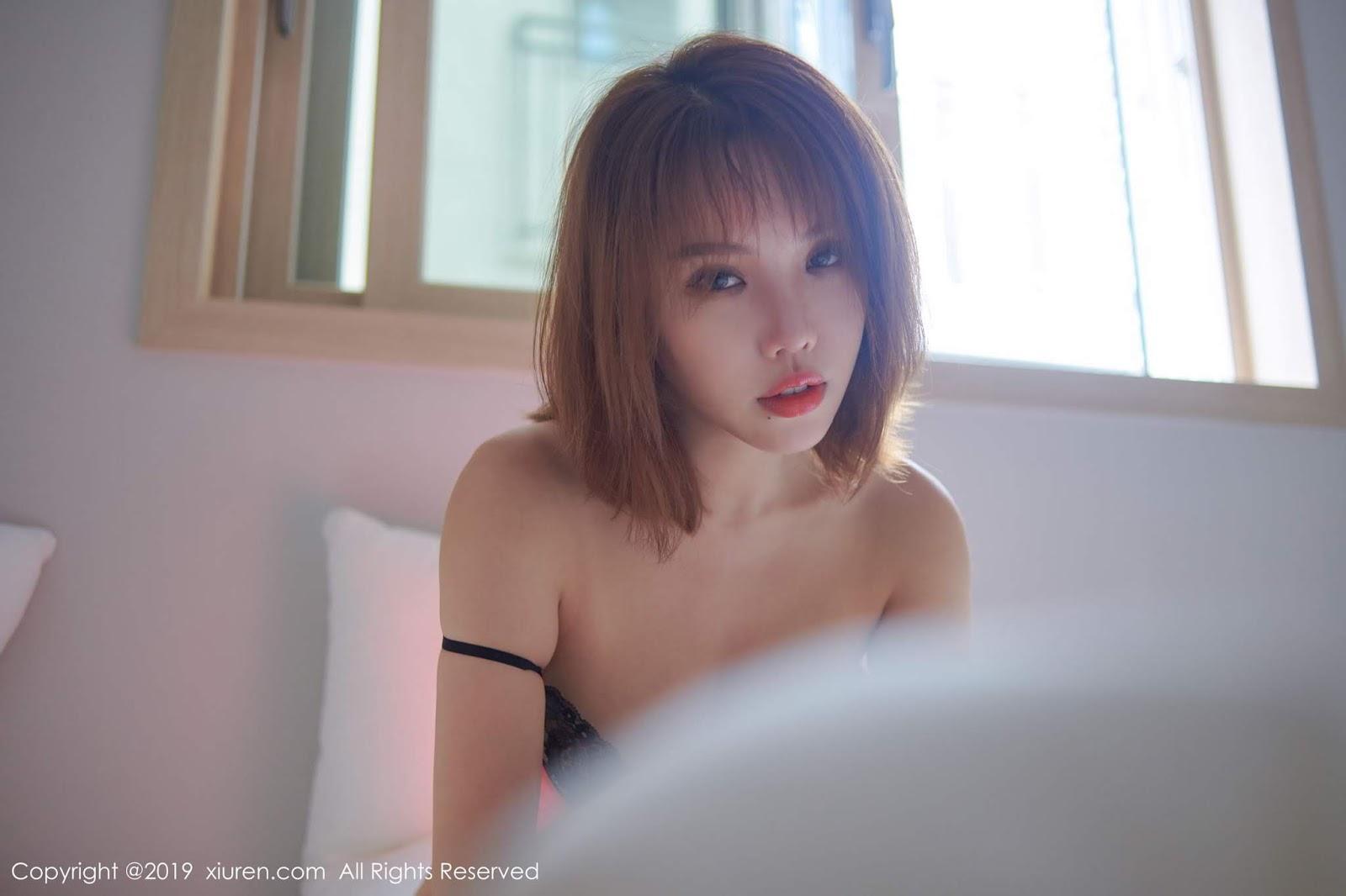 [XIUREN秀人网] 2019.09.18 NO.1684 芝芝Booty(35)