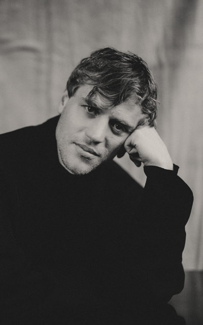 Johnny Flynn ONYDeUI3_o