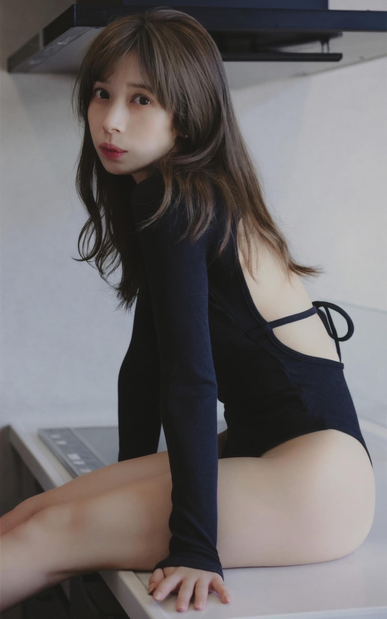 Rinne Momoshiro 百城凛音, 1st写真集 「Rinon. -Digital Edition-」 Set.02(15)