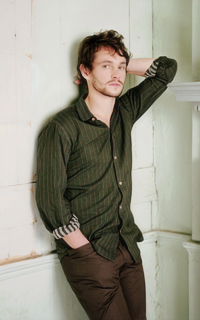 Hugh Dancy SGlmF7j8_o