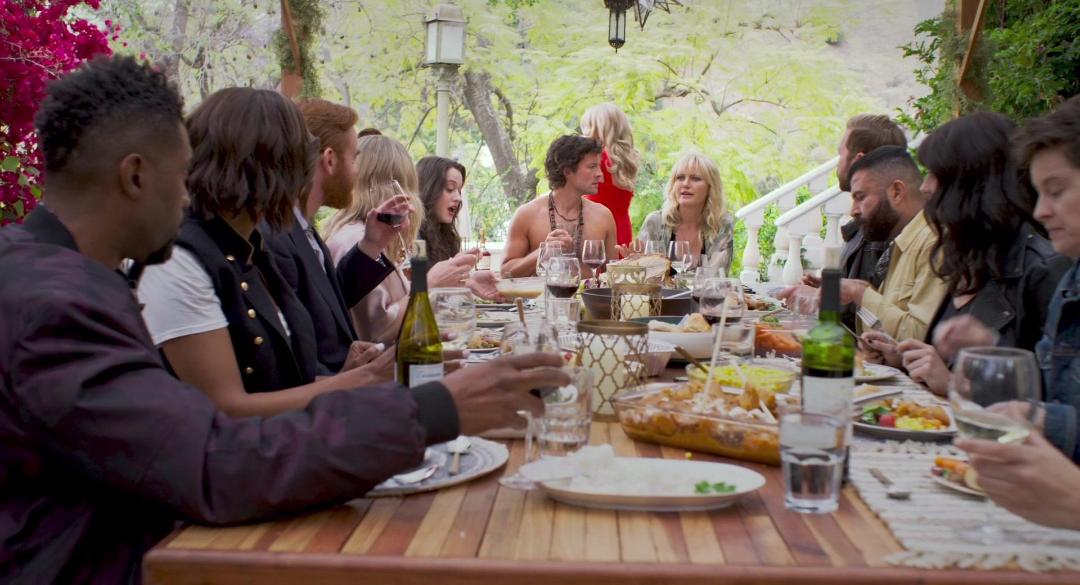 Friendsgiving 2020 1080p BluRay DTS-HD X264-CMRG Friendsgiving 2020 1080p BluRay DTS-HD X264-CMRG