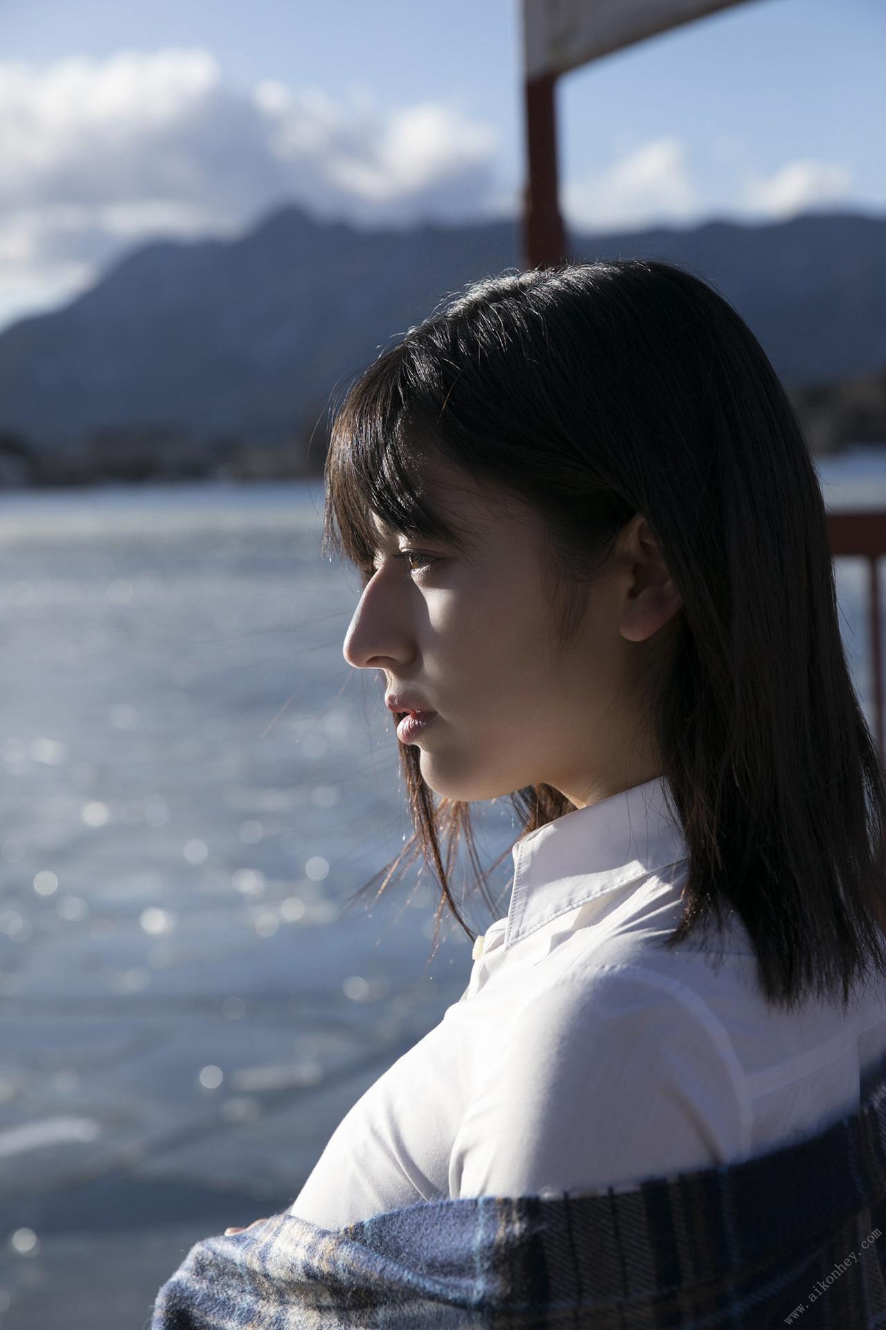 Kana Tokue 徳江かな, 週刊現代デジタル写真集 「ｐｕｒｅｎｅｓｓ」 Set.02(4)