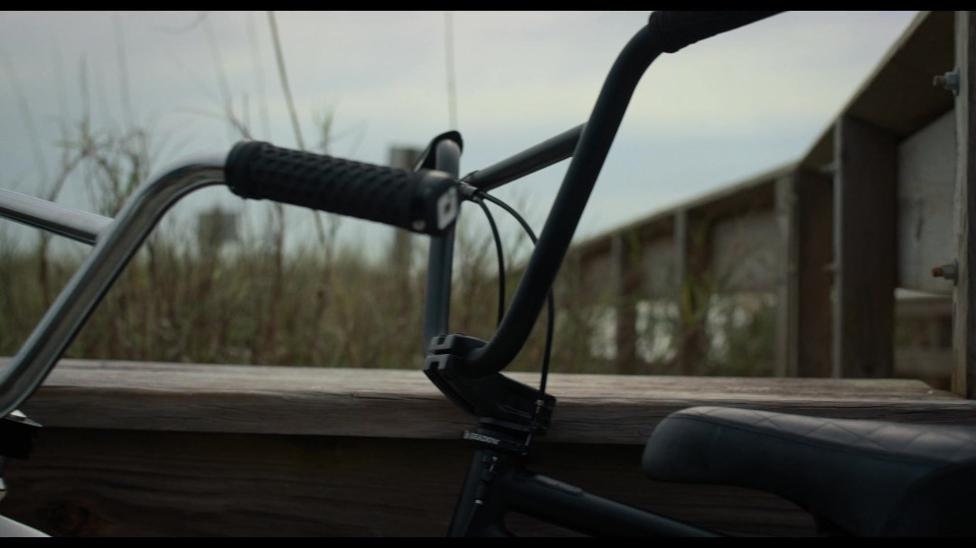 Along for the Ride 2022 1080p NF WEB-DL DDP5 1 Atmos x264-CMRG Along for the Ride 2022 1080p NF WEB-DL DDP5 1 Atmos x264-CMRG