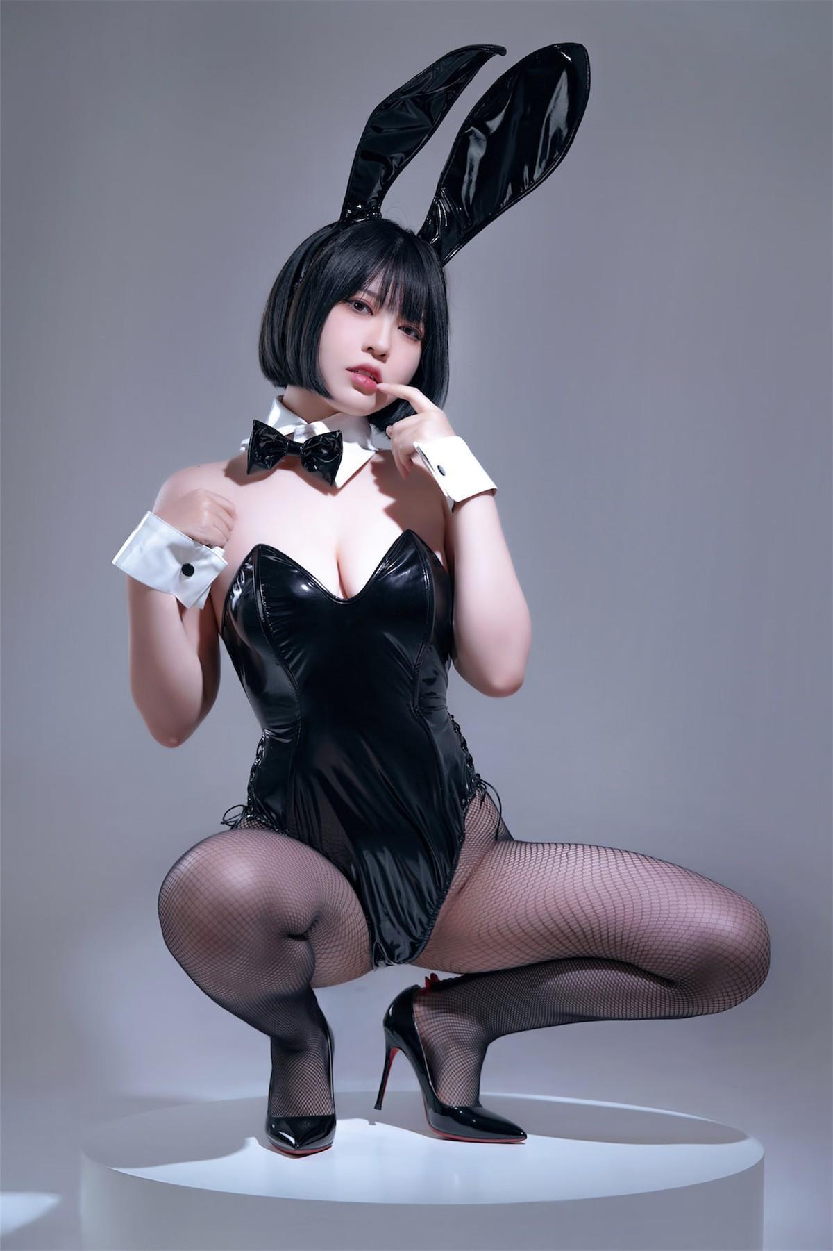 Cosplay 半半子 Bunny(34)