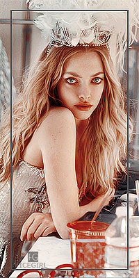 Amanda Seyfried W5qqg3ZU_o