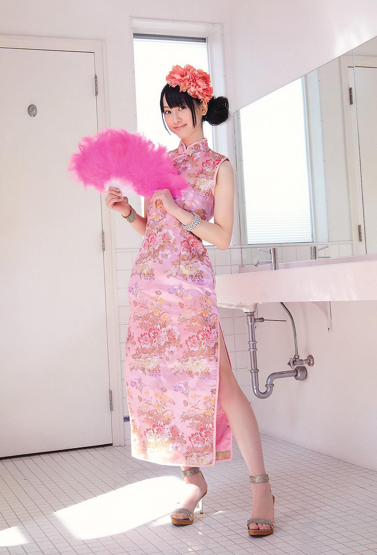 松井珠理奈・松井玲奈・高柳明音, Young Animal 2011 No.11 (ヤングアニマル 2011年11号)(22)